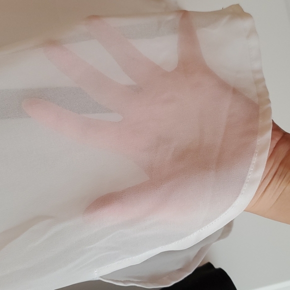 Bebe blouse - Picture 9 of 10